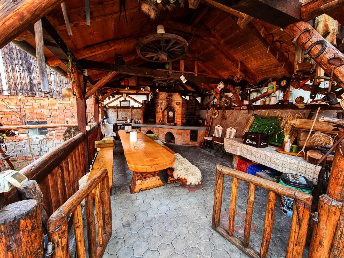 Cabana Vanatorilor Poiana Marului  Exterior photo
